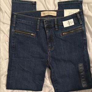 GAP Women's Dark Blue skinny Jeans